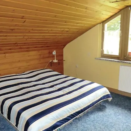 Hébergement de vacances Amazing In Auerbach With 1 Bedrooms And Wifi